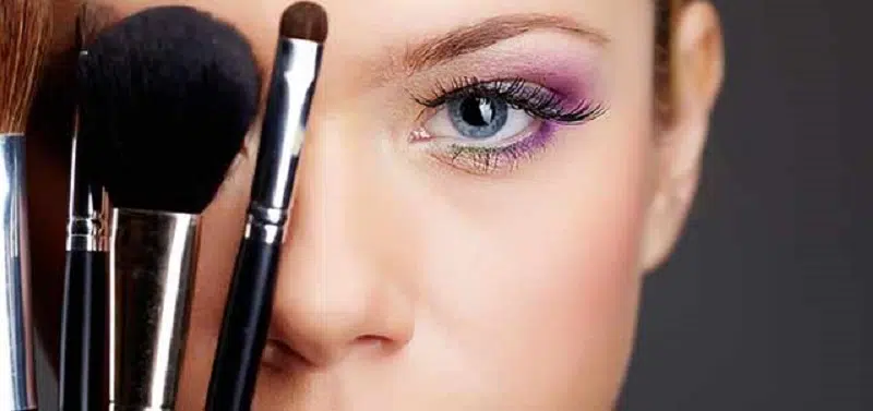 Comment se faire former dans le secteur de la beauté à distance